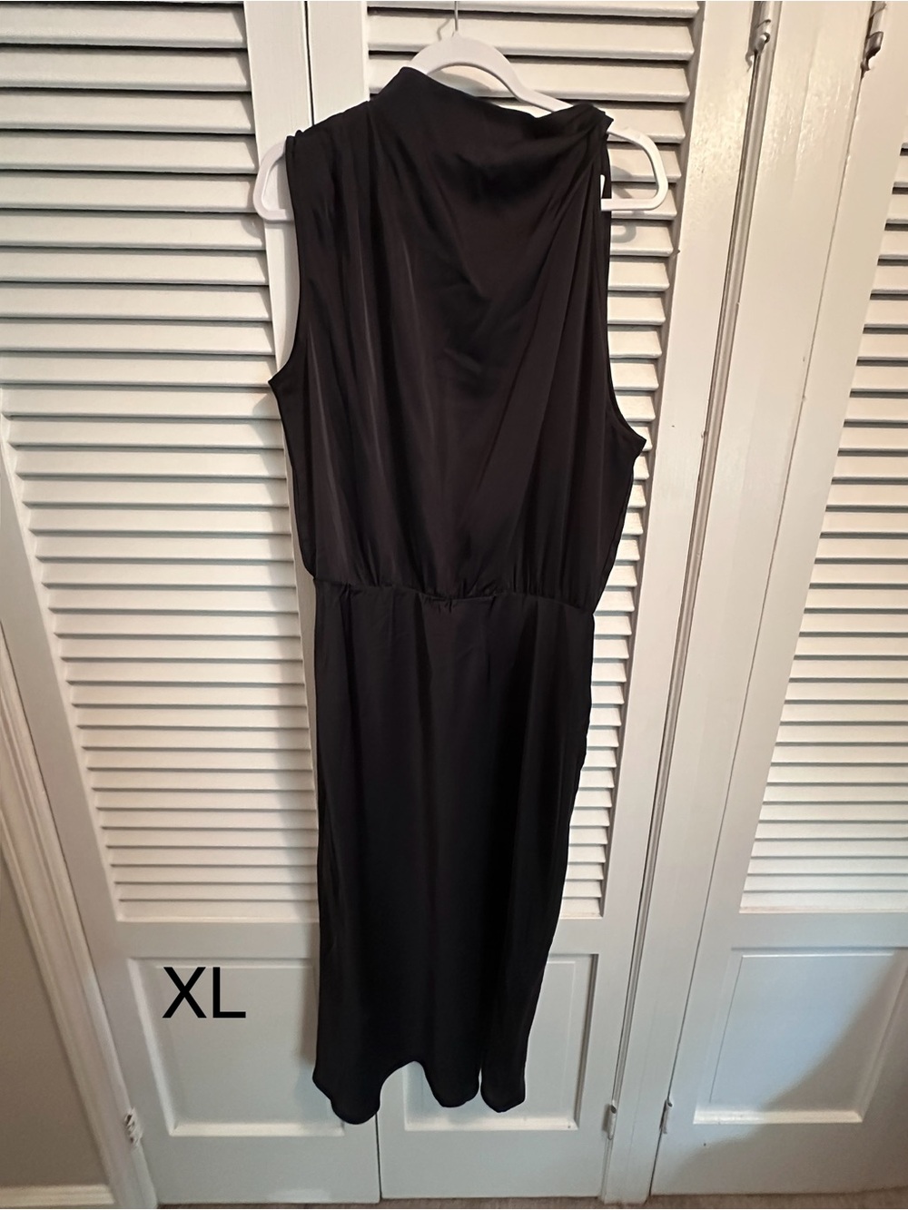 Black Sleeveless Women’s Dress - Classic Elegant Style
